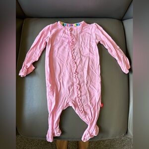 Pink Ruffle MagneticMe Onesie - Newborn 5-8lbs
